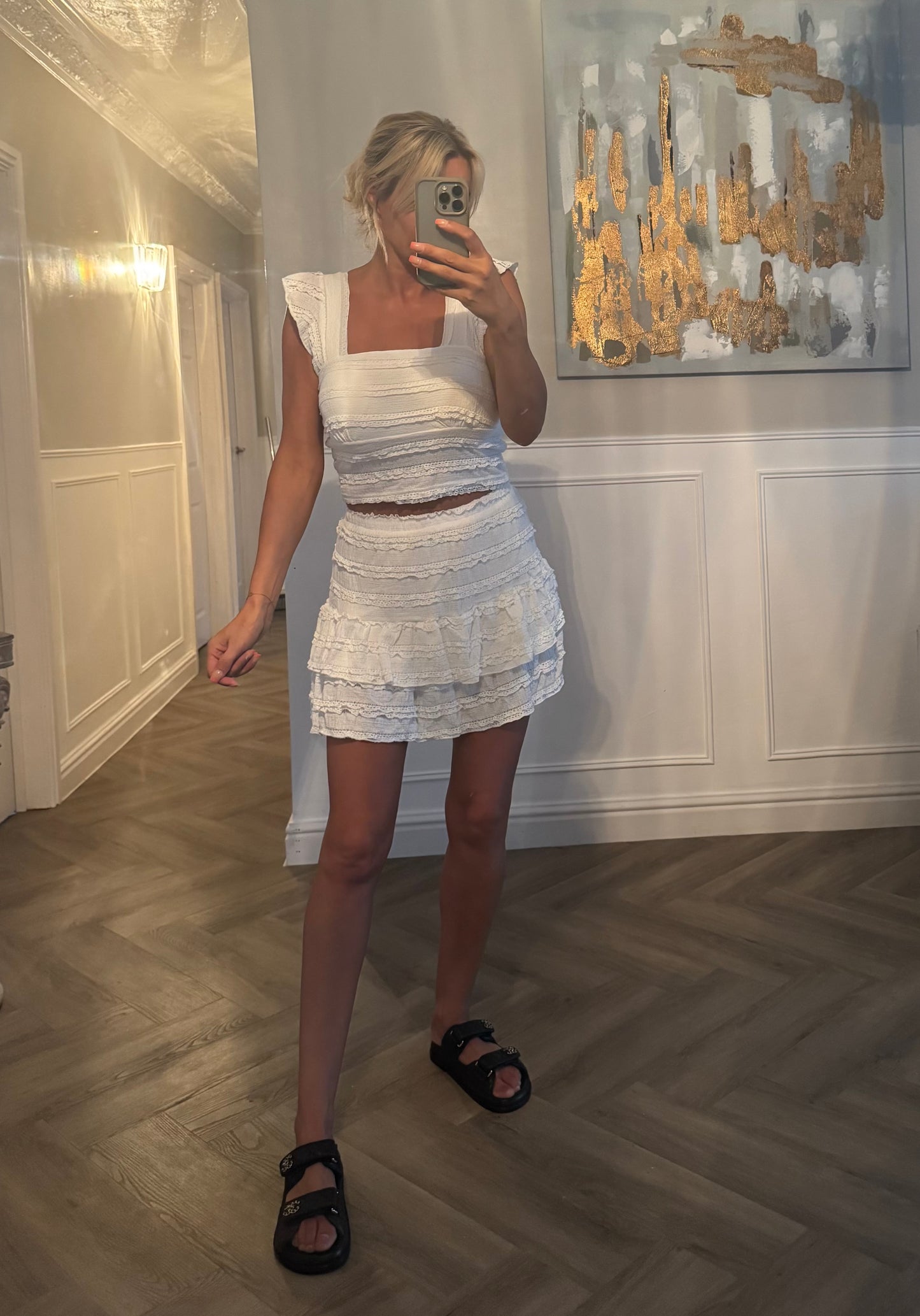 RUFFLE TEXTURED SLEEVELESS CROP TOP WITH SHORT CO ORD