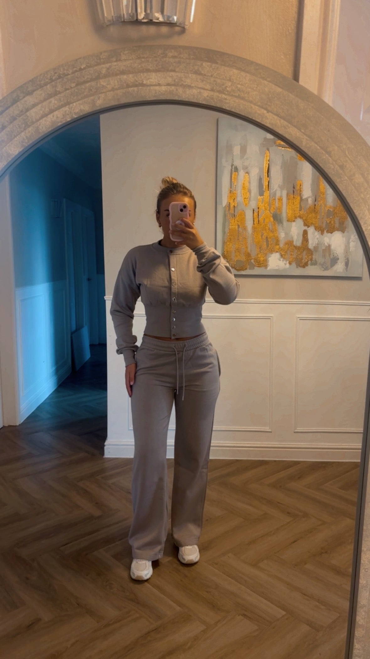 Button tracksuits