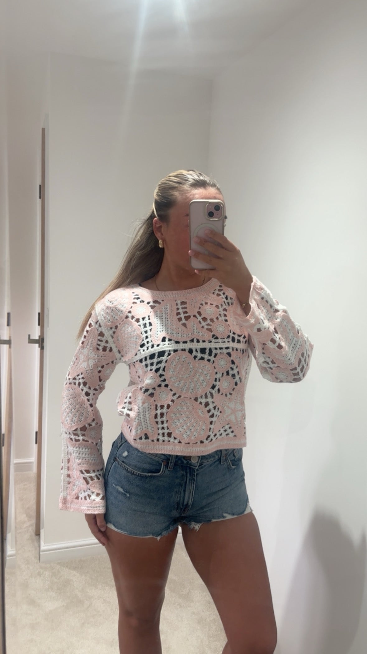 Seashell crotchet blouse