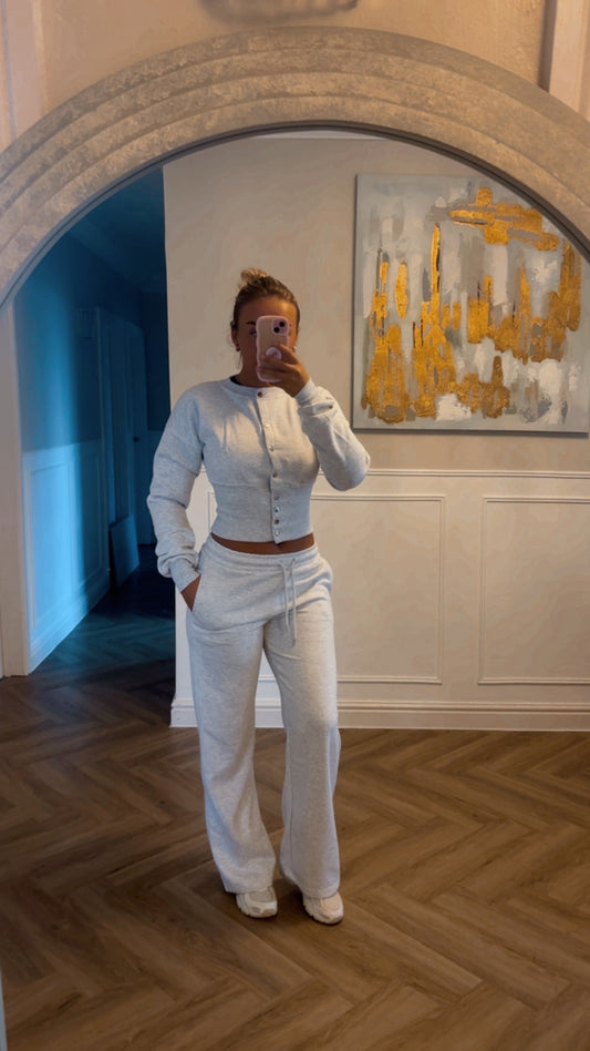Button tracksuits
