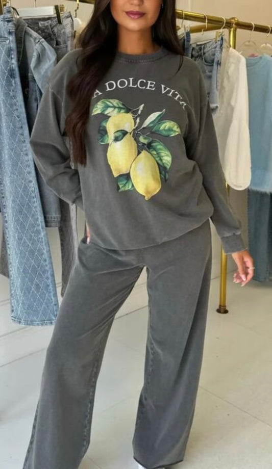 Lemon motif loungewear