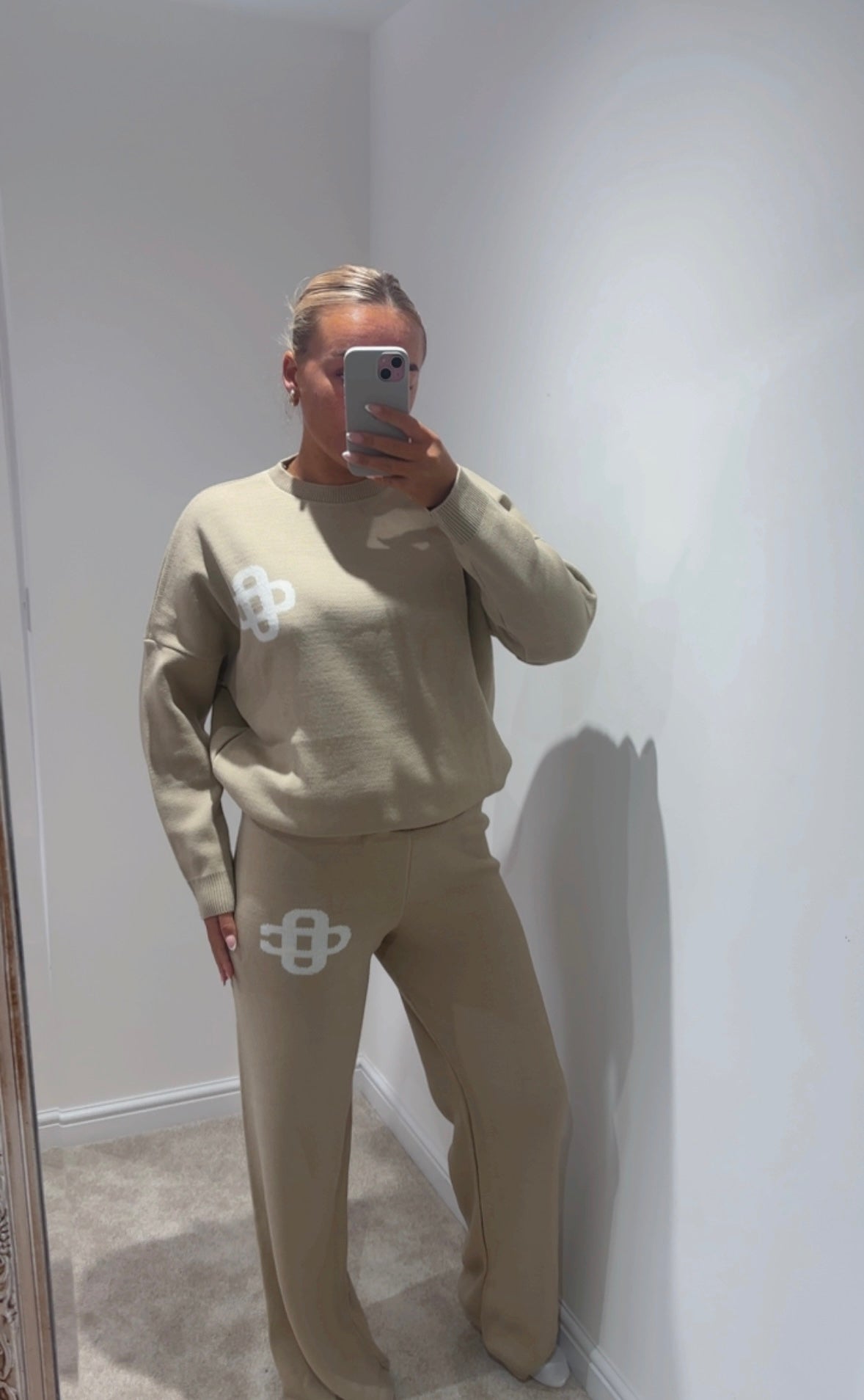 Oversized knitted tracksuits